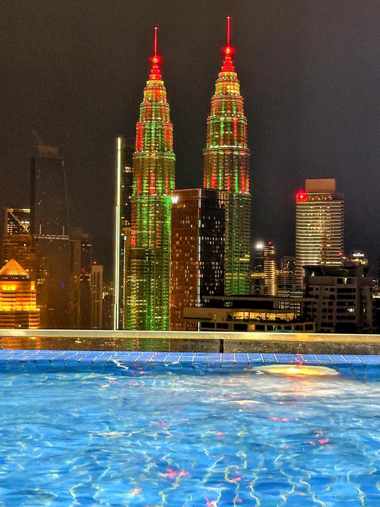 The Luxe Infinitum At Kl 4* Kuala Lumpur